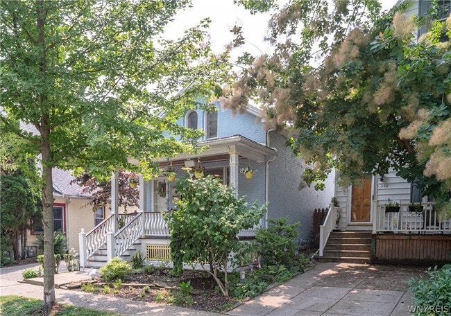 Photo - 384 Summer St