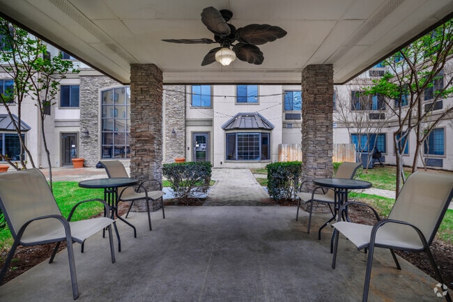 Patio - Onyx at Oslo