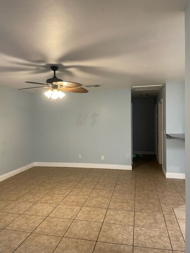 Photo - 2/1 Home in Downtown St. Cloud.