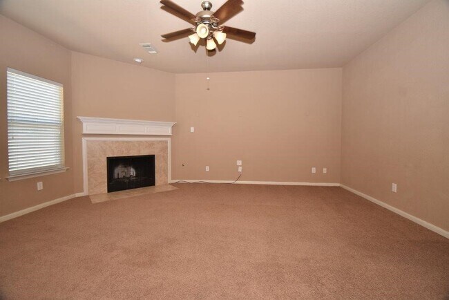 Photo - 7027 Crockett Ridge Dr