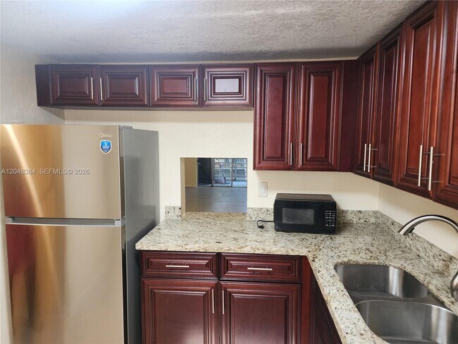 Photo - 1700 NW 58th Terrace Unit 2E