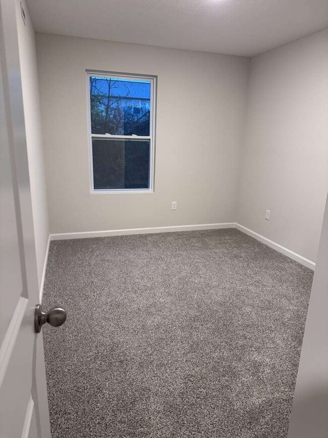 Photo - 3358 New Year Dr