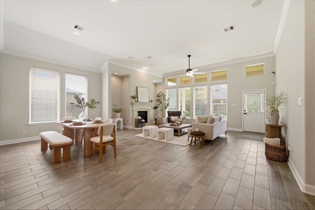 Photo - 18619 Navarro Branch Dr