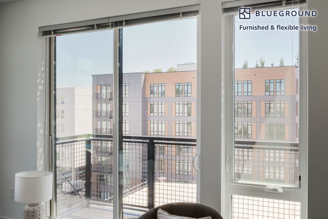 Photo - 104 12th Ave Unit SI FL6-ID744