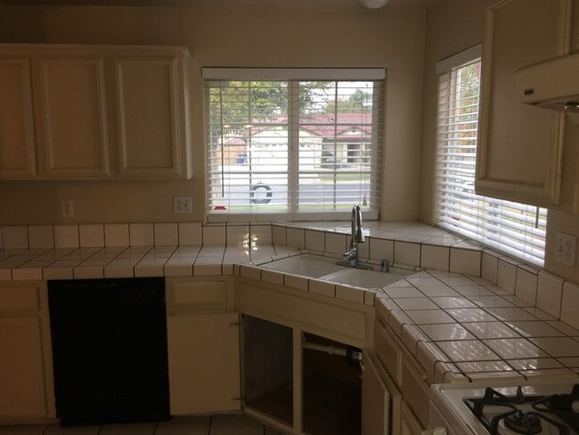 Photo - 8915 Mendocino Dr