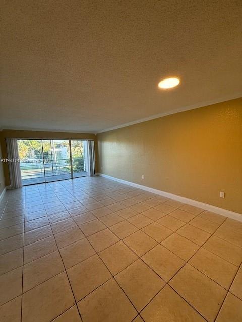 Photo - 4235 N University Dr Unit 210