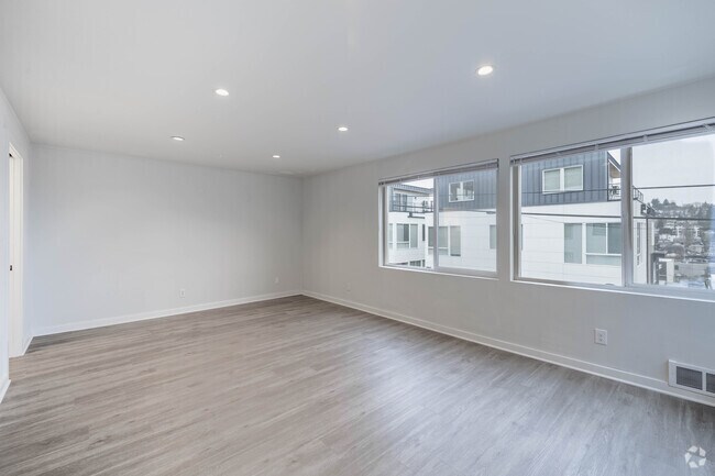 2BR, 1BA - 750SF - Living Room