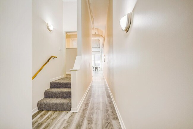 Photo - 50 N Illinois St Unit ID1014567P