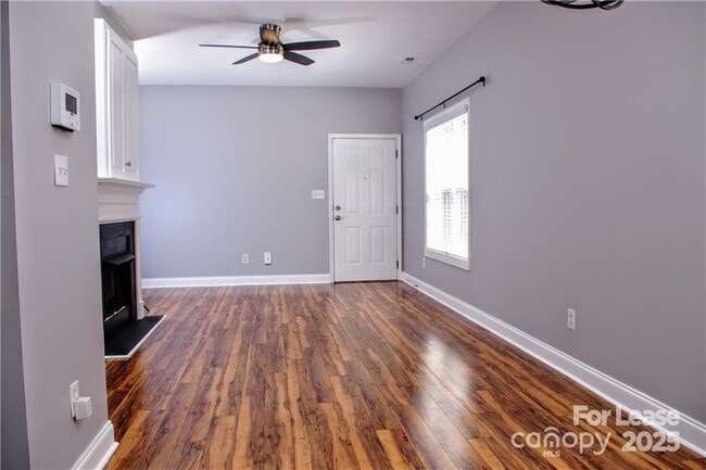 Photo - 917 Shearer St Unit 7