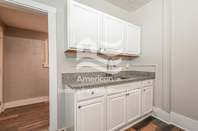 Photo - 451 Highland Ave