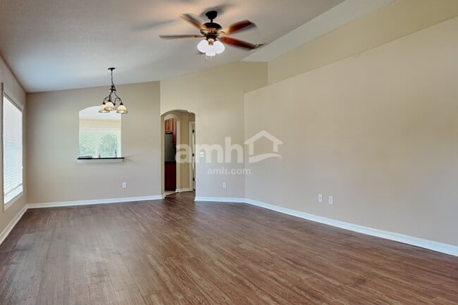 Photo - 18025 Cypress Bay Pky