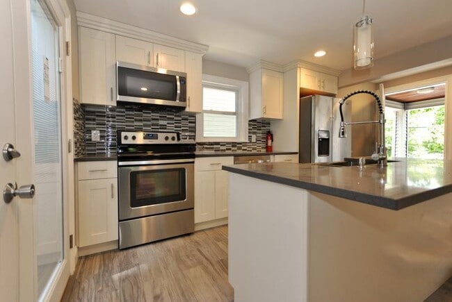 Photo - 6 Nonantum St