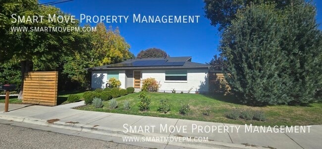 Photo - 4298 Catalpa-