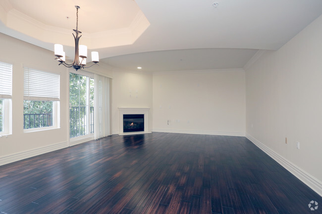 Interior Photo - Villas at Kentwood Rental