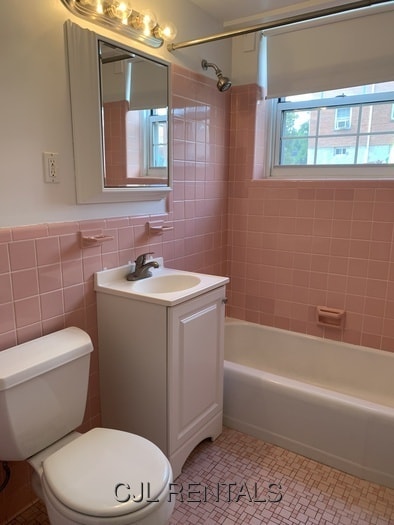 Photo - 26 Heath Rd Unit 4