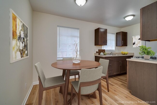 Photo - Dean Place Apartments