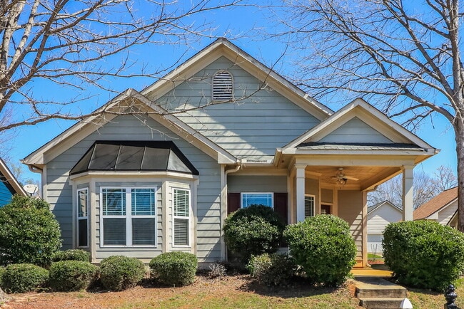 Building Photo - 92 Majestic Dr