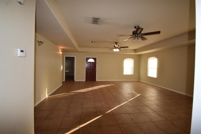 Photo - 104 Alyssa Dr
