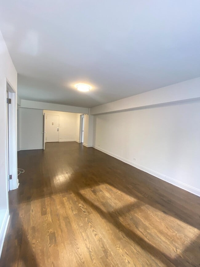 Photo - 157 E 57th St Unit PHA