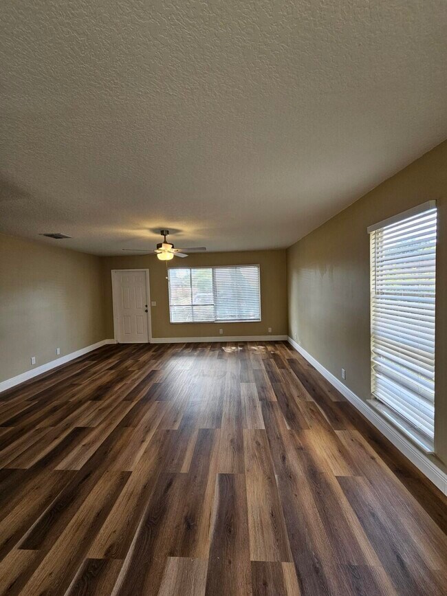 Photo - 4787 Orleans Ct