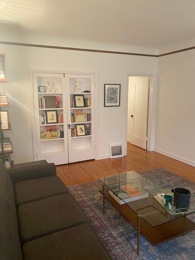 101 Bookcase - 415 N Sycamore Ave Unit 101