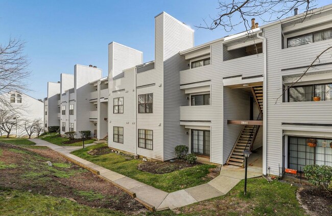 Top Floor Two-Level Condo in Tiers of Silv... - Top Floor Two-Level Condo in Tiers of Silv...