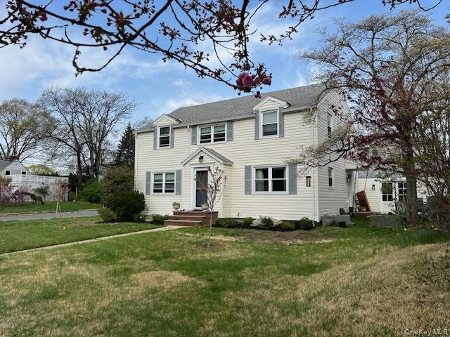 Building Photo - 45 Radcliff Ave