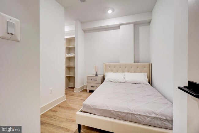 Photo - 256 15th St SE Unit 1