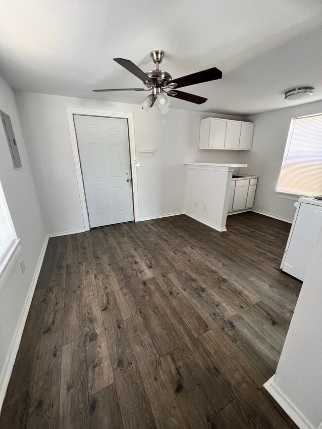 Photo - 303 W Richard Ave Unit 6