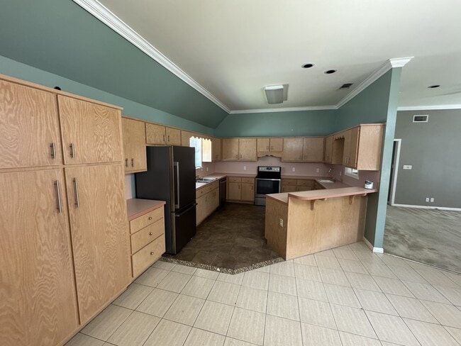 Photo - 504 Independence Dr