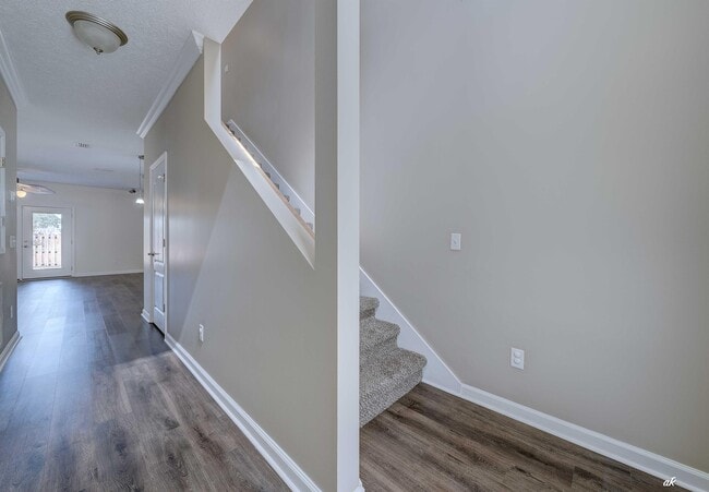 Photo - 6440 Summer Oak Dr