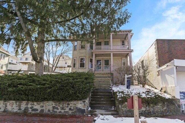 Photo - 1296 Massachusetts Ave Apartamentos Unidad 1296 Massachusetts ave