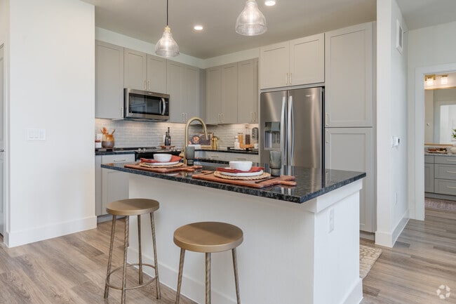 2BR, 2BA - 1,167SF - Primary Kitchen - Aura Avant Rental