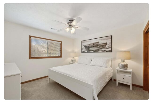 Photo - 204 Elmhurst Ct Unidad Cozy Condo-furnished