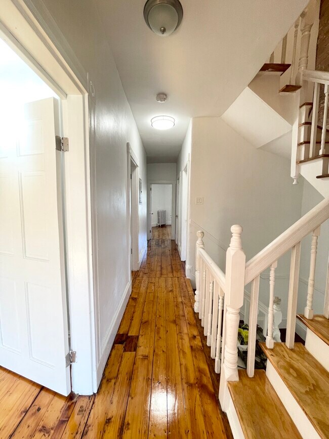 Photo - 106 Summer St Unit 3