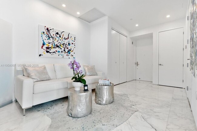 Photo - 17475 Collins Ave Unidad 2502