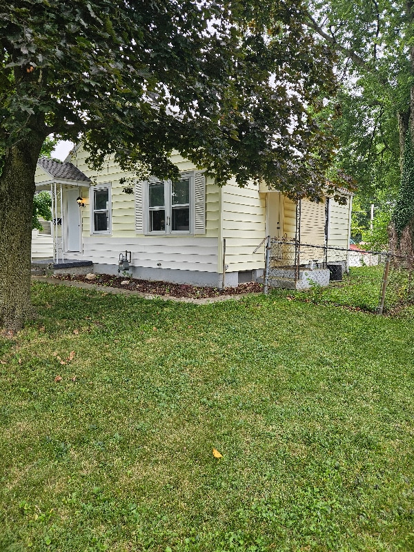 Photo - 1229 Spring St