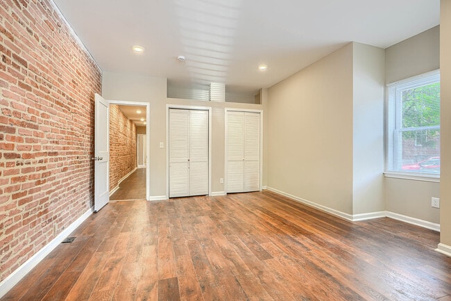 Photo - 446 N Linwood Ave