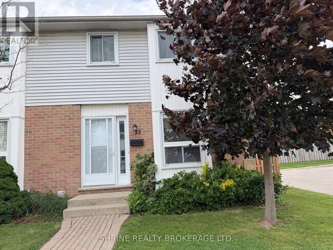 Photo - 110 Deveron Crescent