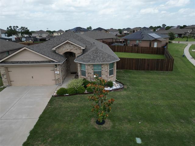 Building Photo - 520 Cantebury Park Ln