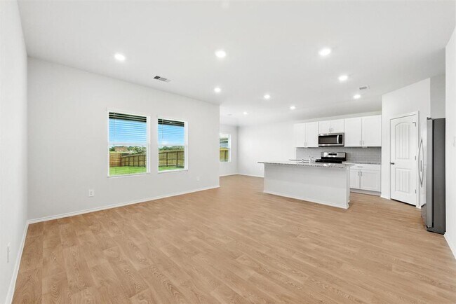 Photo - 106 N Richland Dr