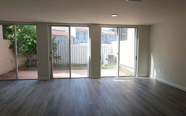 Photo - 5240 NW 102nd Ct