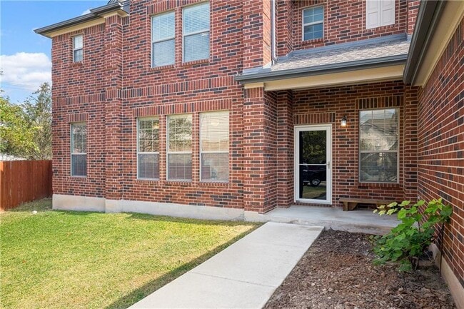 Photo - 19909 Sap Cove