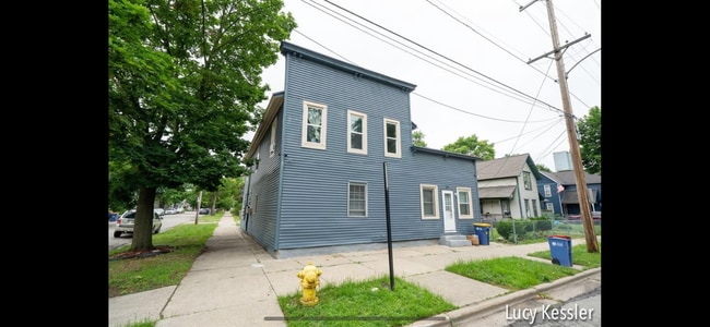 Photo - 55 Straight Ave SW Unit 55