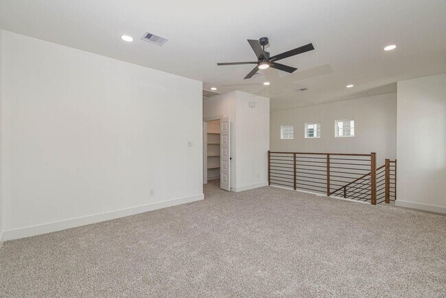 Photo - 16571 Oasis Glade Dr