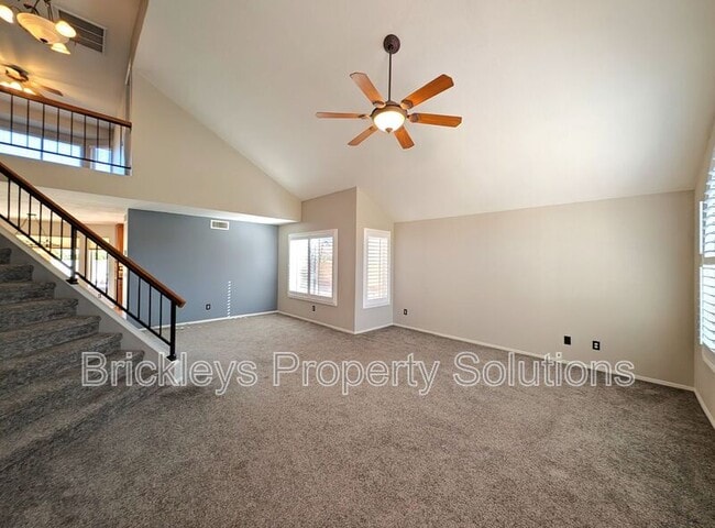 Photo - 2340 W Myrtle Dr