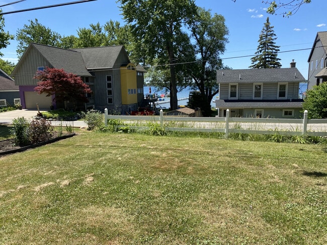 Photo - 11317 E Shore Dr