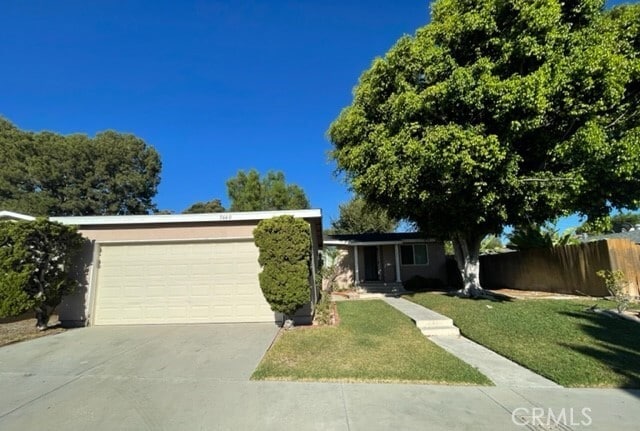 Building Photo - 5640 Greenbriar Dr Rental