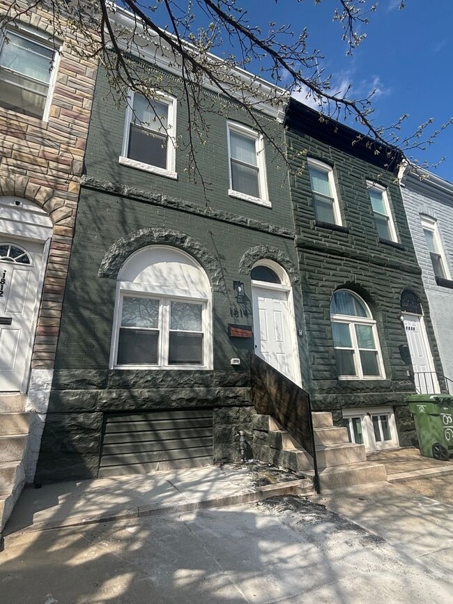 Building Photo - Newly Renovated 4BR Home in East Baltimore – Perfect for Families or Professionals!