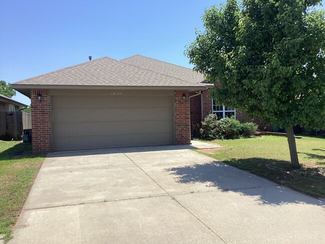 Photo - 12100 SW 10th St House